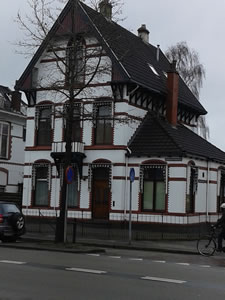 Buitenschilderwerk en houtrenovatie monument